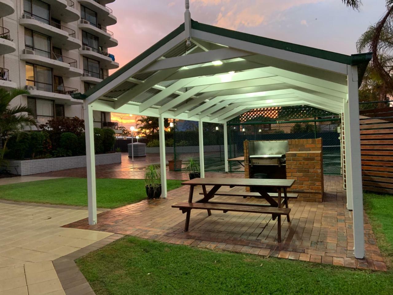Burleigh Gardens North Hi-Rise Holiday Apartments Gold Coast Esterno foto